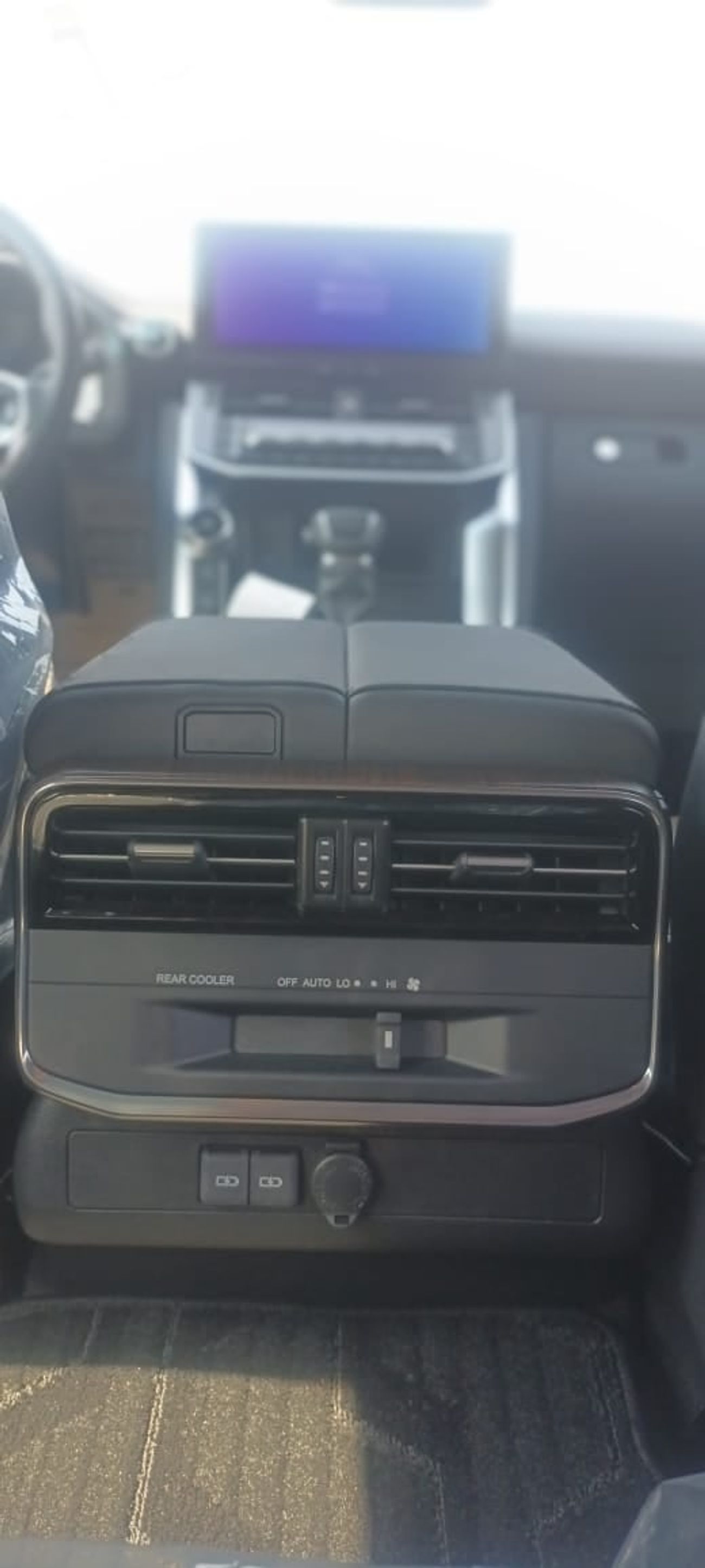 Toyota Land Cruiser TOYOTA LAND CRUISER LC300 GXR 3.5 2025