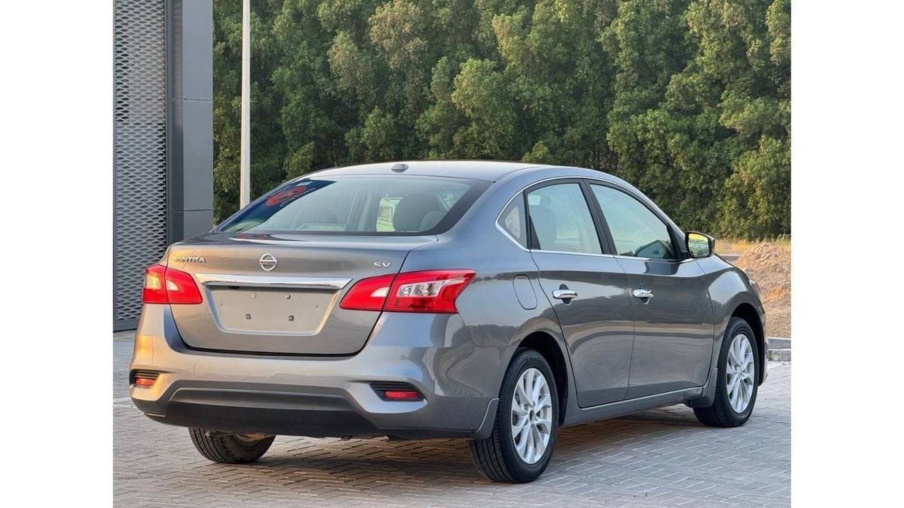 نيسان سنترا SV