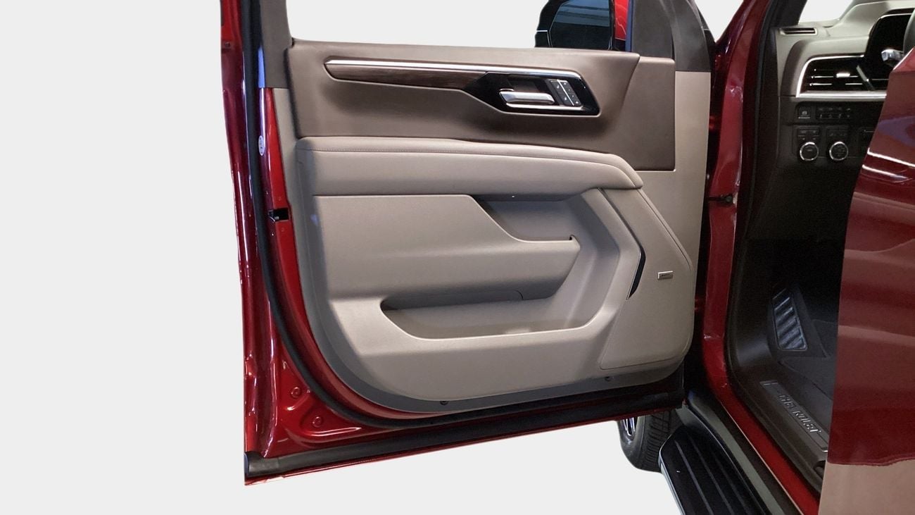 شيفروليه تاهو 5.3 4WD LT | شامل الضمان | 0 ﺪﻔﻋﺓ ﺃﻮﻟﻯ