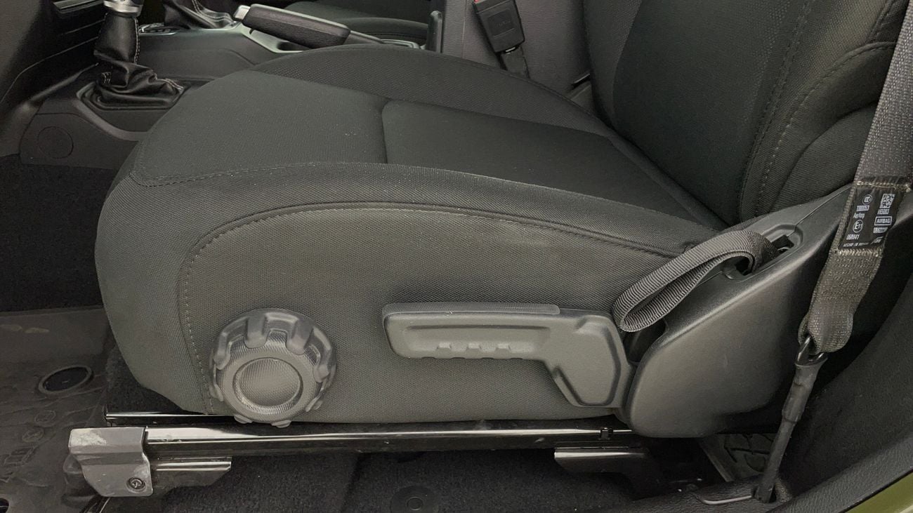 جيب رانجلر SAHARA 3.6 | بدون دفعة مقدمة | اختبار القيادة في المنزل