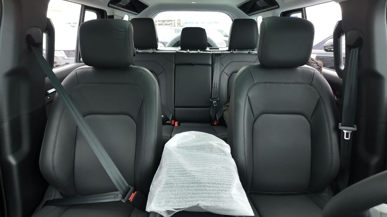 Land Rover Defender LAND ROVER DEFENDER 110 P400 X-DYNAMIC 2026