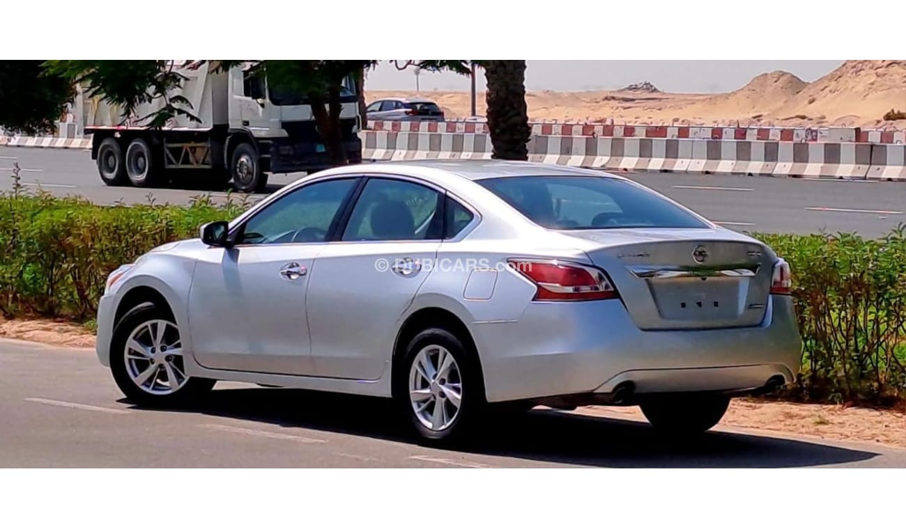 Nissan Altima SV 2015 2.5L GCC (580X48/-MONTHLY)