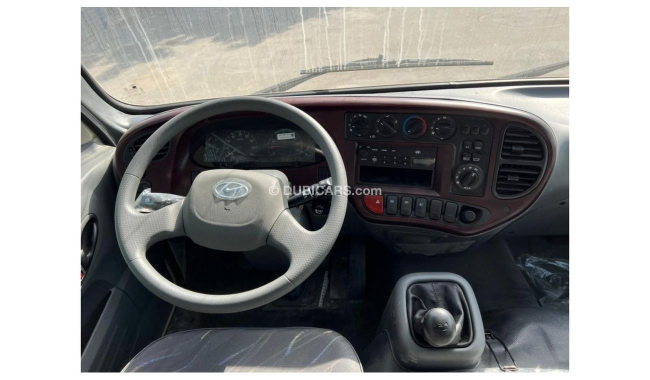 هيونداي كونتي Hyundai county 30 seater