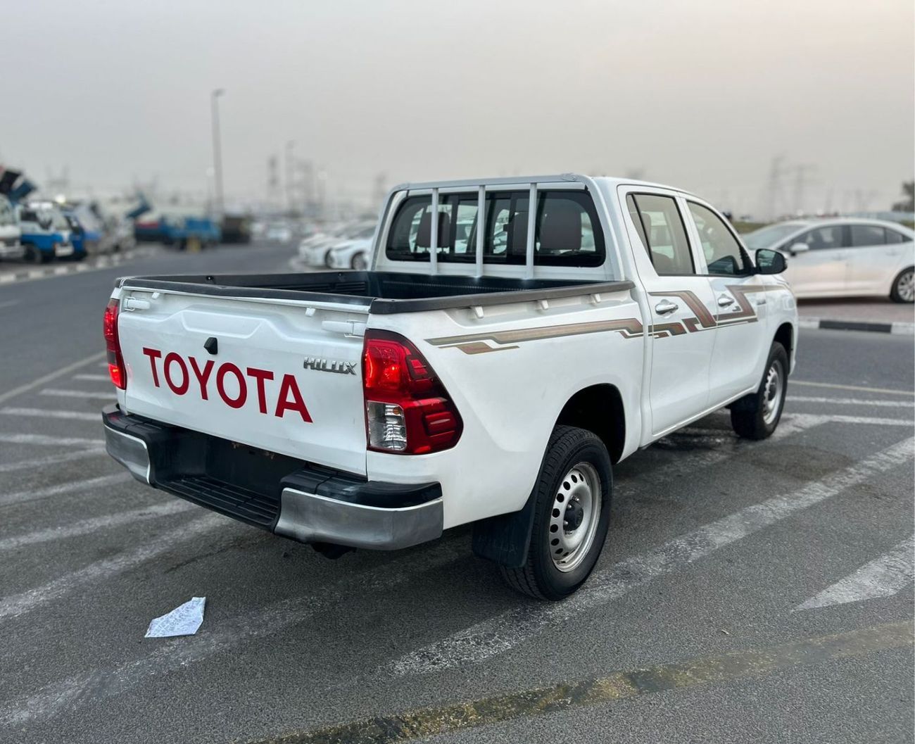 تويوتا هيلوكس 