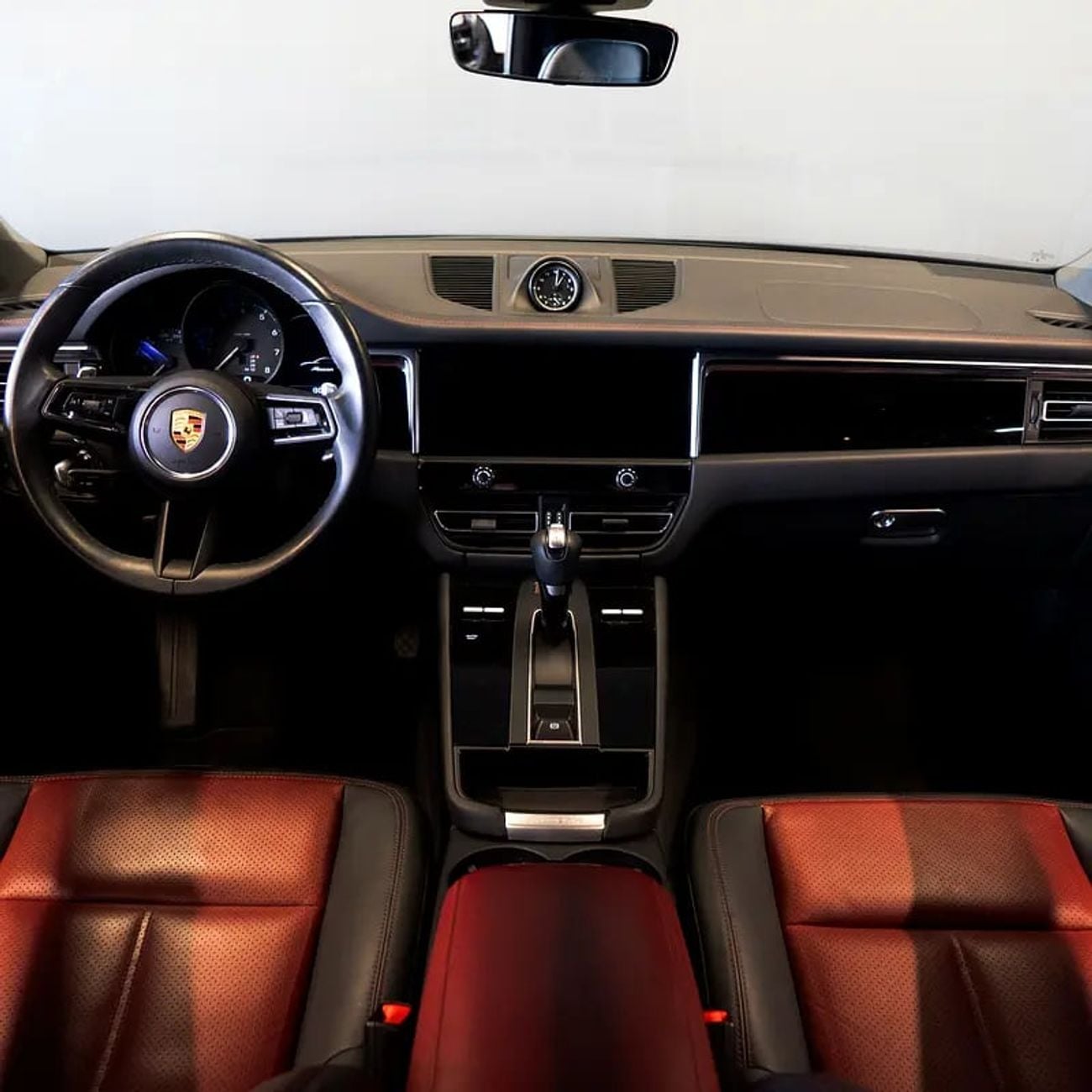 بورش ماكان S 4,407 pm • 0% Downpayment • Chrono Package • 1 Year Warranty