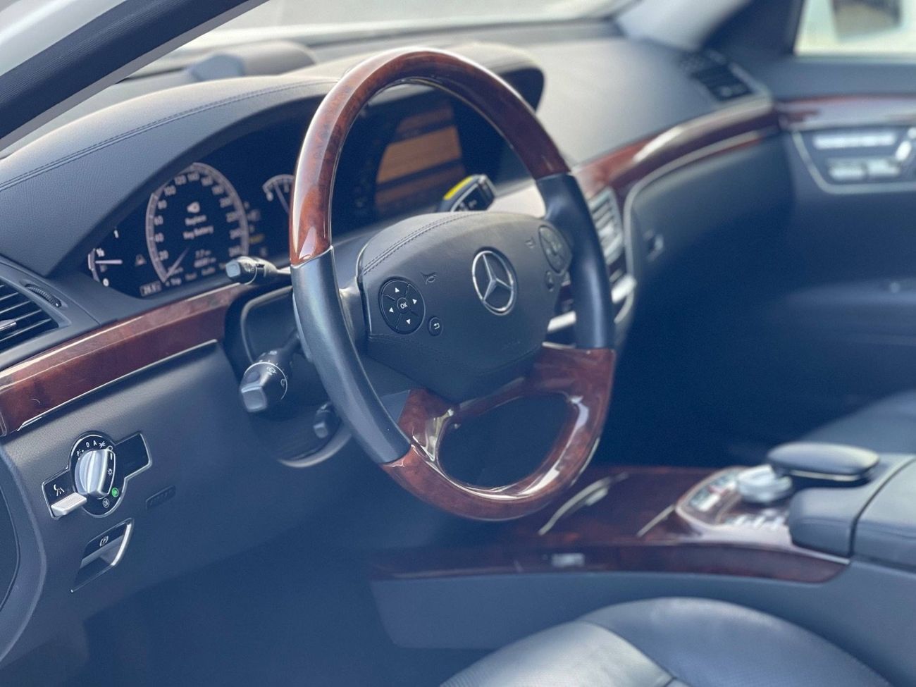 مرسيدس بنز S 400 S400 ماشي فقط 48000