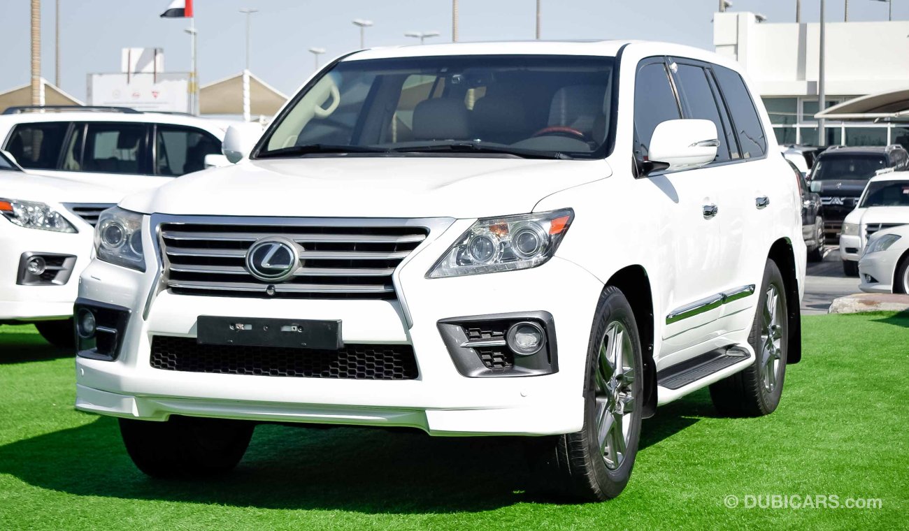 Lexus LX570