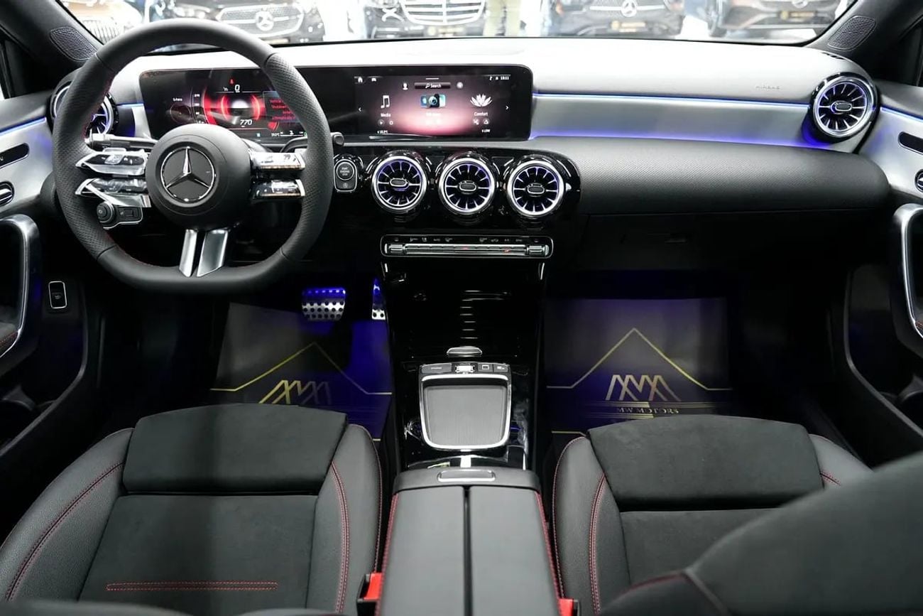 مرسيدس بنز A 200 A 200 | GCC 0km | Agency Warranty | AMG Package