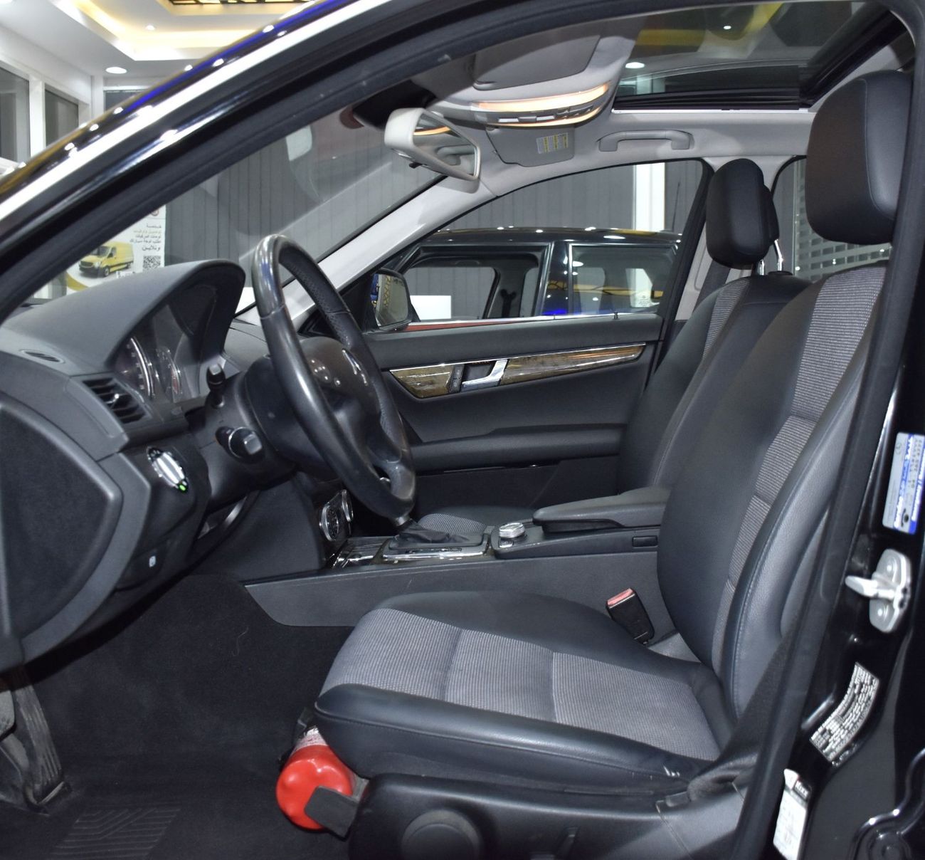 مرسيدس بنز C 230 EXCELLENT DEAL for our Mercedes Benz C230 ( 2008 Model ) in Black Color GCC Specs