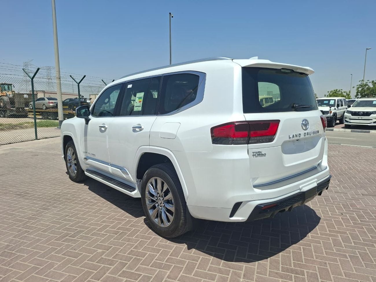 Toyota Land Cruiser VXR