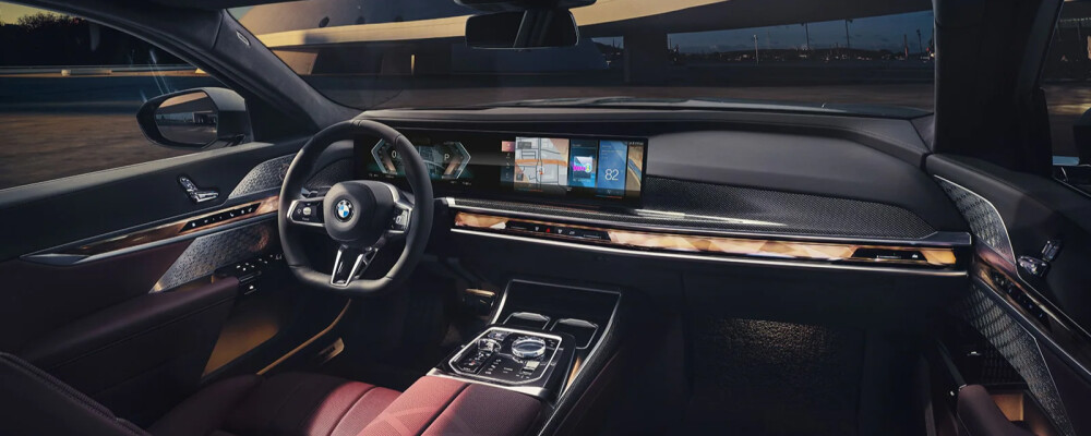 BMW i7 interior - Cockpit