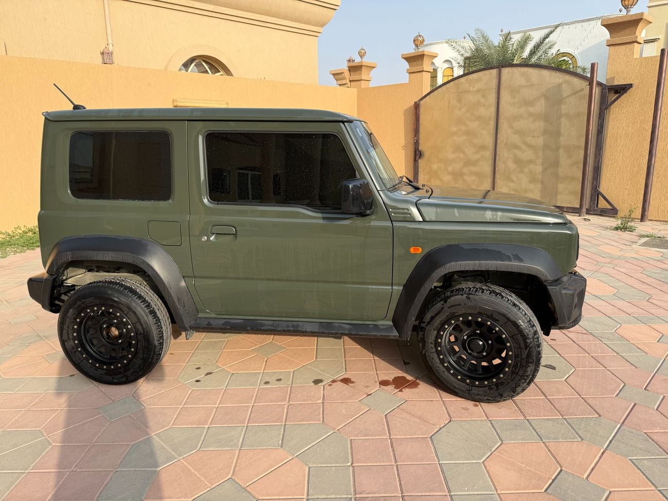 سوزوكي جيمني GLX