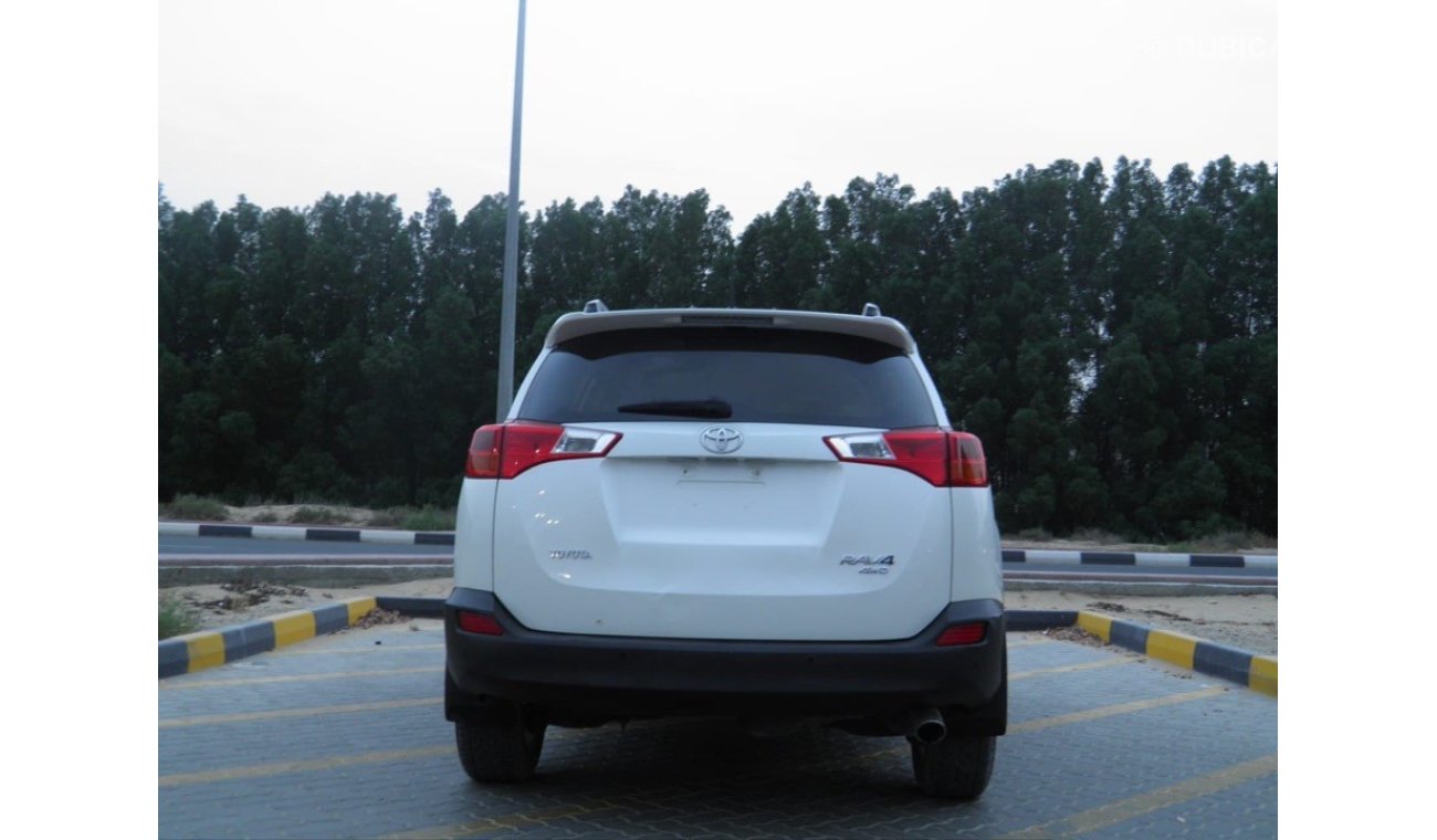 Toyota RAV4 2013 4WD mid range ref#741