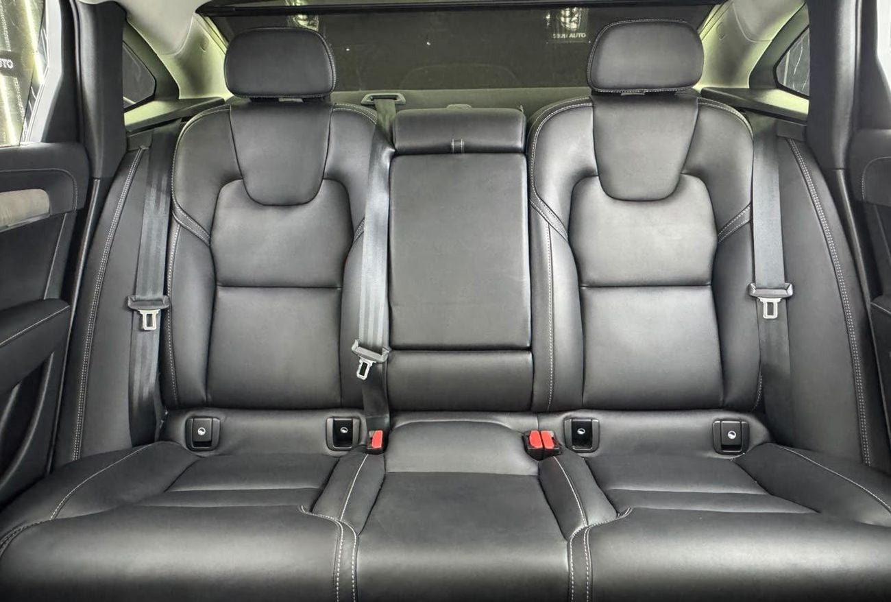 Volvo S90 B6 Core