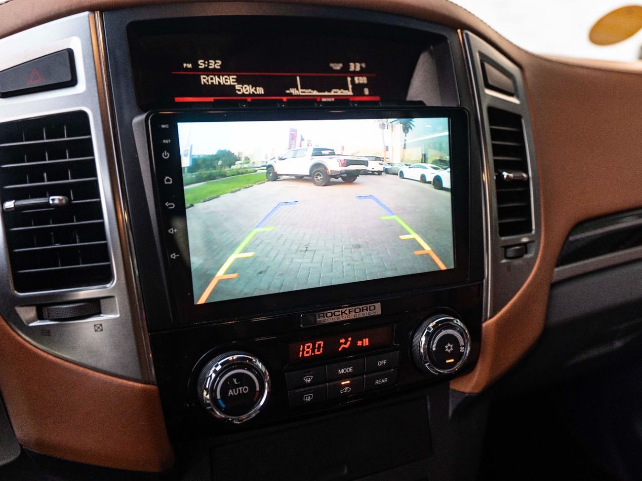 Mitsubishi Pajero 3.8L V6 Signature Edition