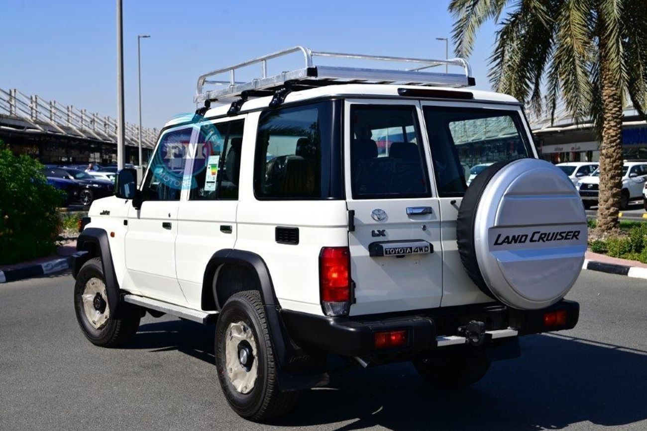 Toyota Land Cruiser 70 76 LX-G1 2.8L Turbo Diesel 5 Seater Manual