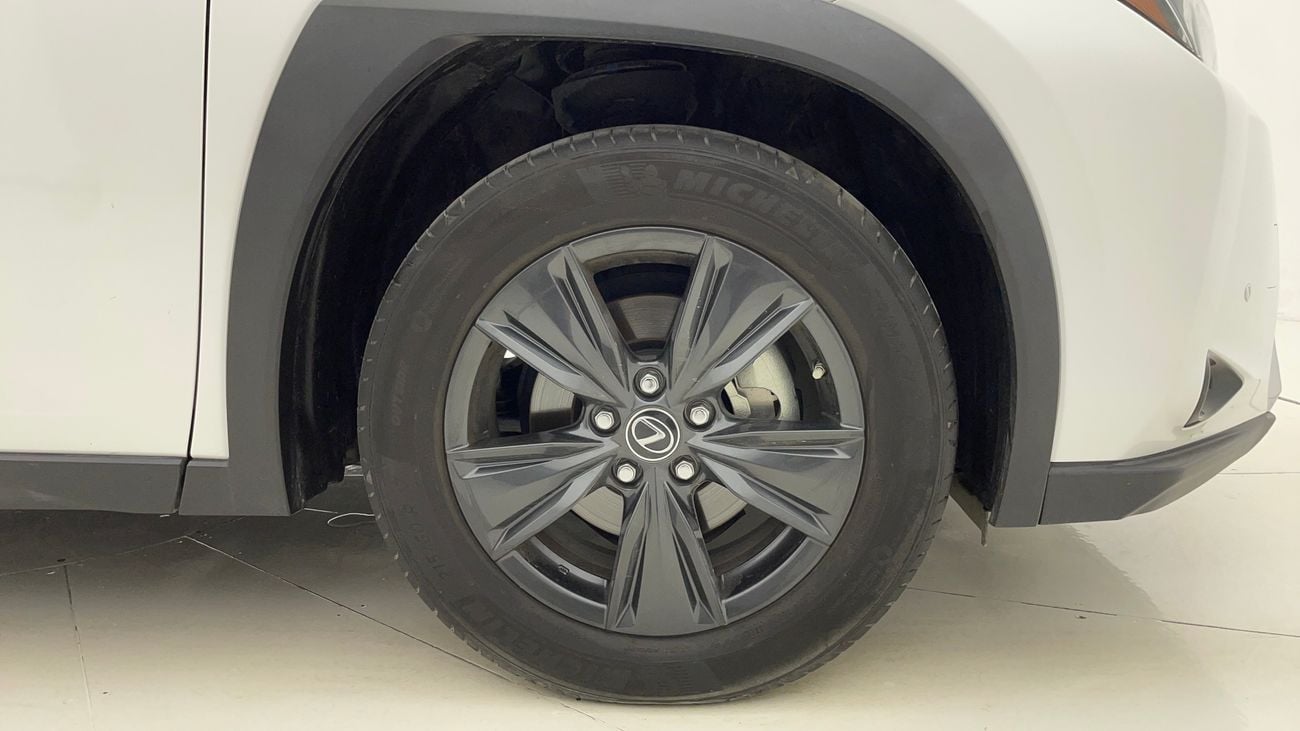 لكزس UX 200 PREMIER 2 | بدون دفعة مقدمة | اختبار القيادة في المنزل