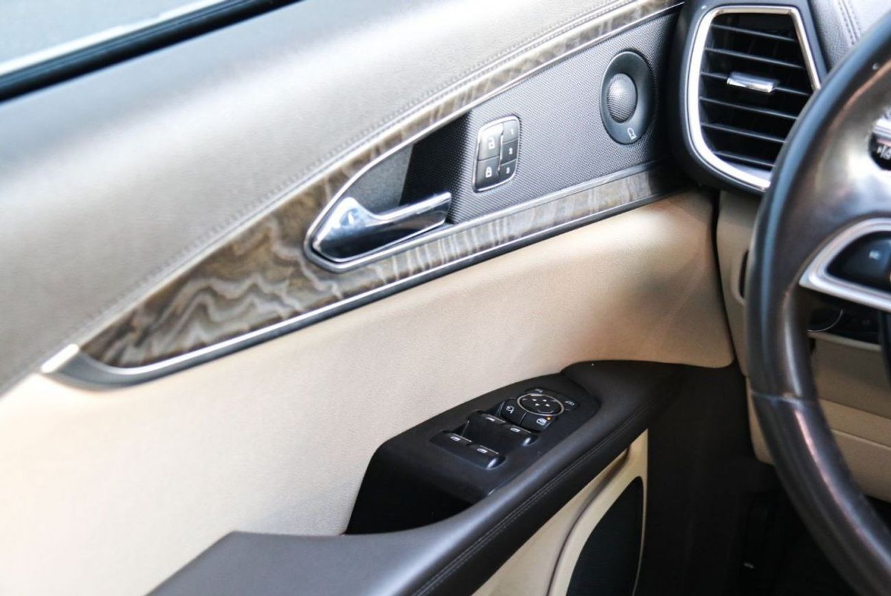 Lincoln Nautilus 2012 MODEL USED LINCOLN NAUTILUS IS FOR SALE AT BEST PRICE | RAMADAN OFFERS