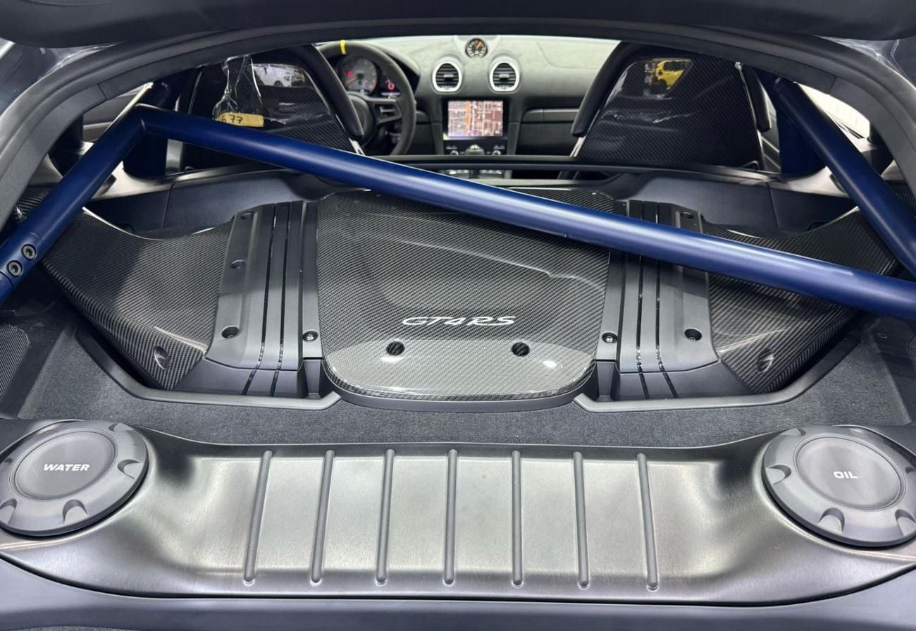 بورش كايمان 718 2025 Porsche 718 Cayman GT4 RS Weissach Package, Feb/2027 Porsche Warranty, Excellent Condition, GCC