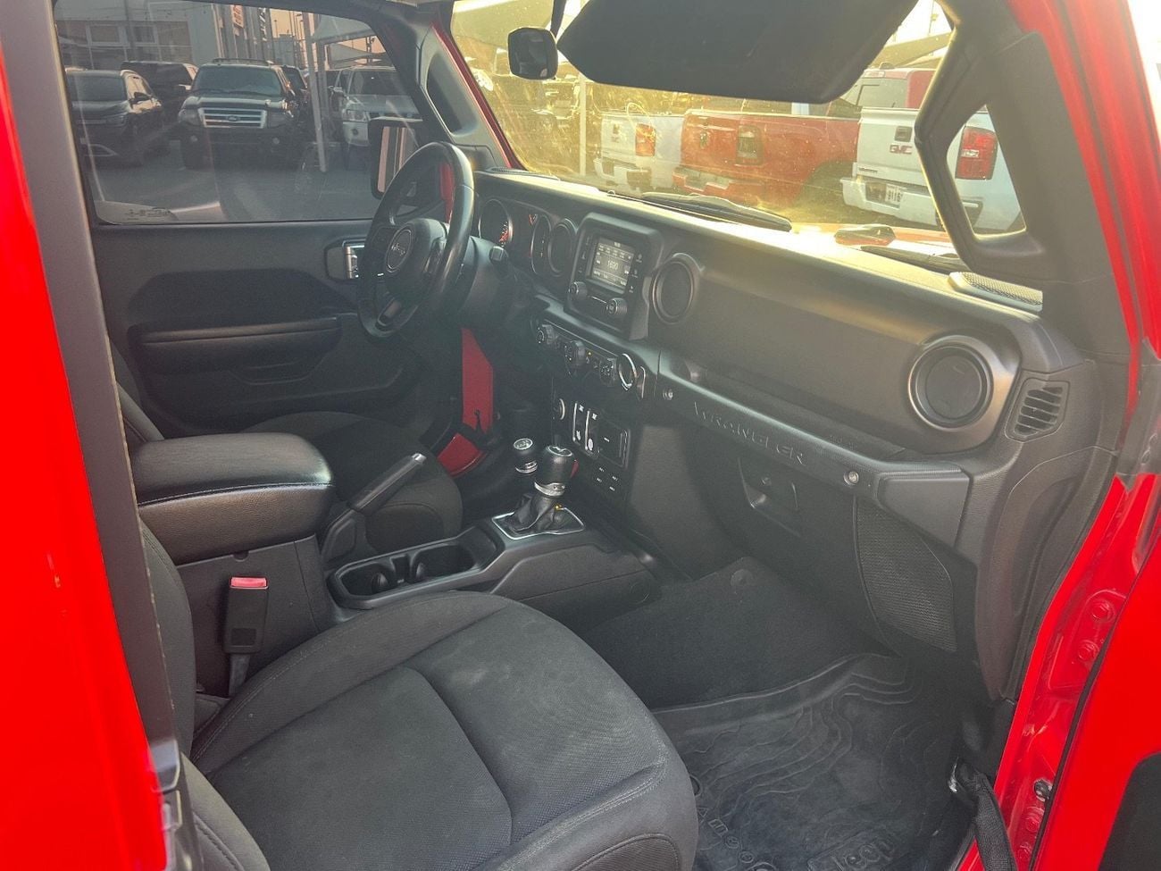 Jeep Wrangler Sport 3.6L A/T (5 Seater)
