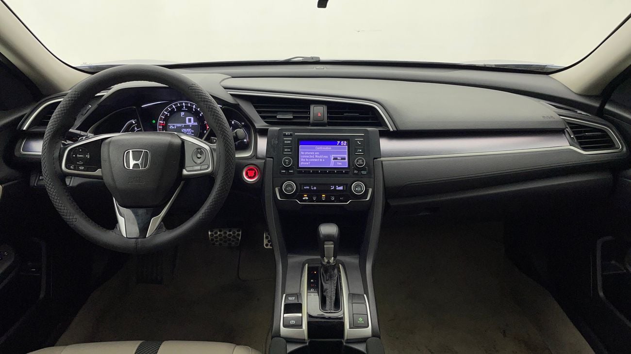 هوندا سيفيك LX SPORT 1.6 | بدون دفعة مقدمة | اختبار القيادة في المنزل