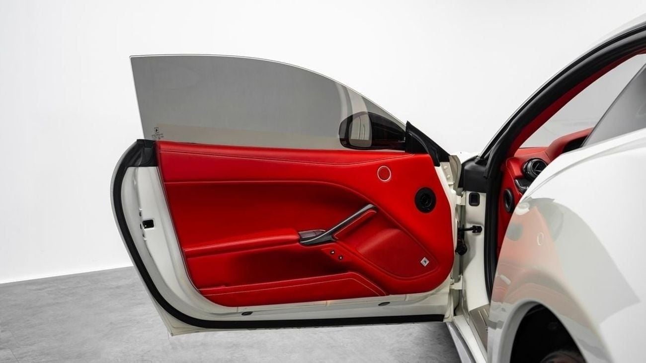 Ferrari F12 Berlinetta - 2017 - GCC Specs