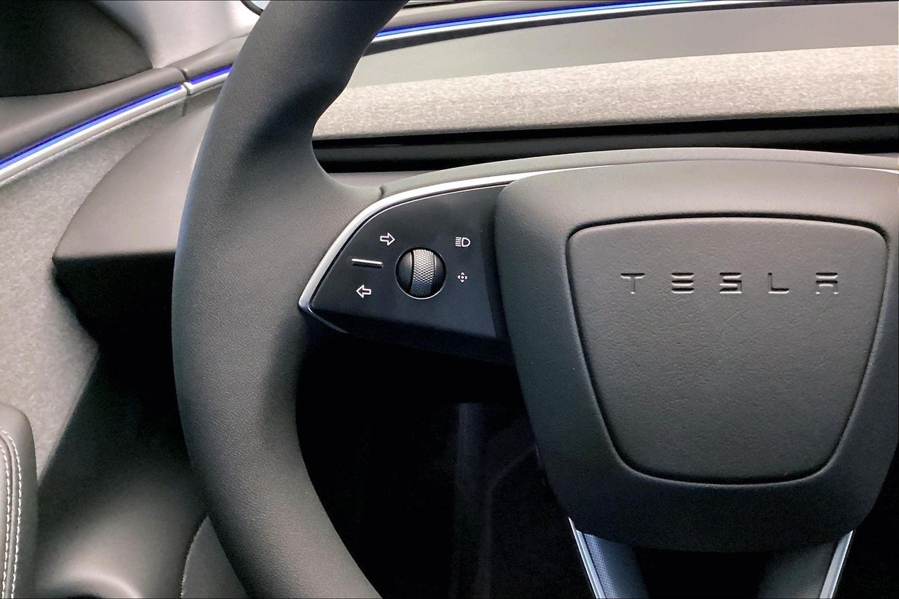 Nissan Tiida SL | Guaranteed Warranty | 0 Down Payment