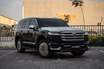 Toyota Land Cruiser 3.3L DIESEL VXR FULL OPTION WITH VIP MBS AUTOBIOGRAPHY 4 SEATER + MASSAGE FUNCTION AND ROOF STAR LIG