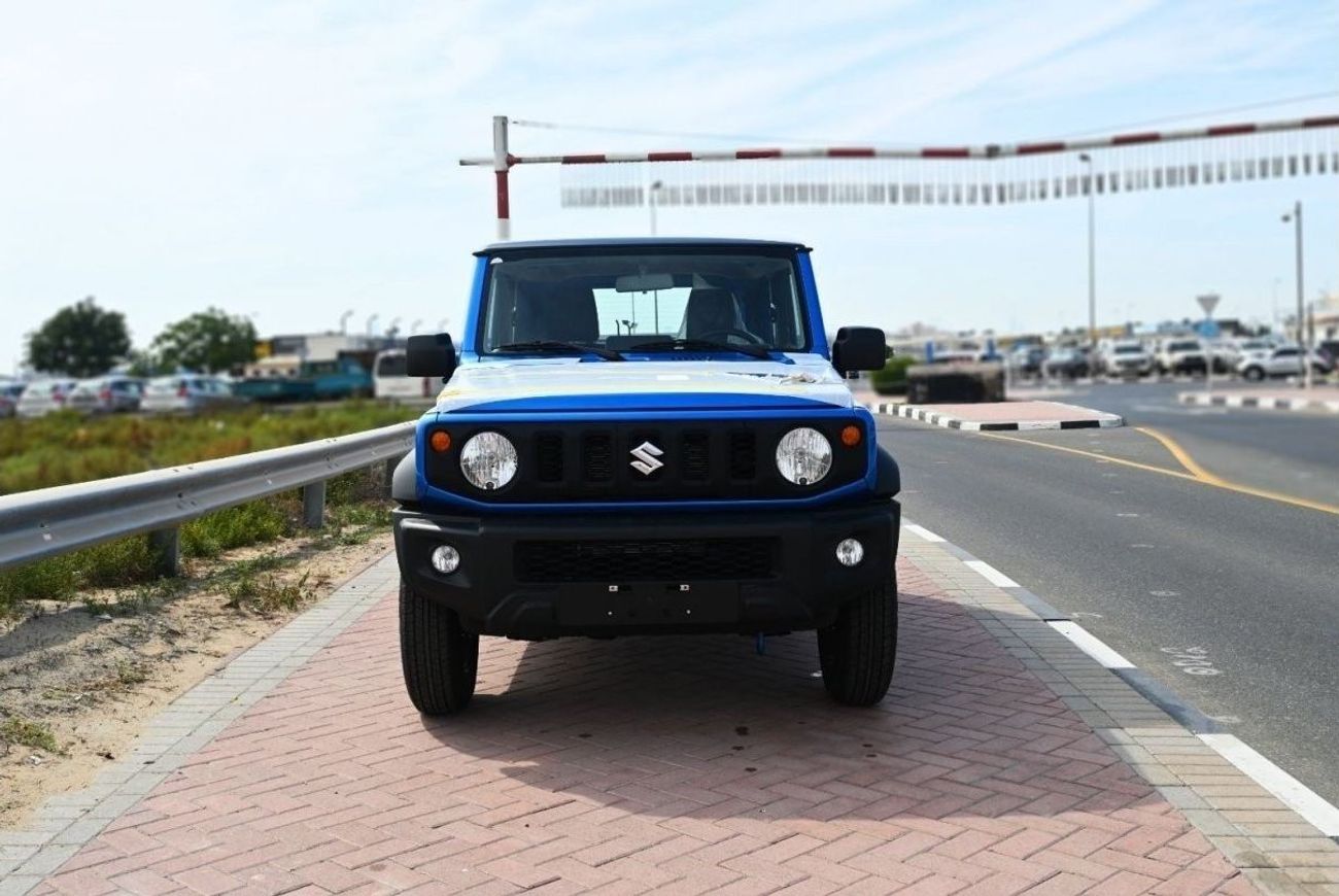 سوزوكي جيمني سوزوكي جيمني موديل 2024 بنزين 1.5 لتر ناقل الحركة يدوي أزرق من الخارج أسود من الداخل