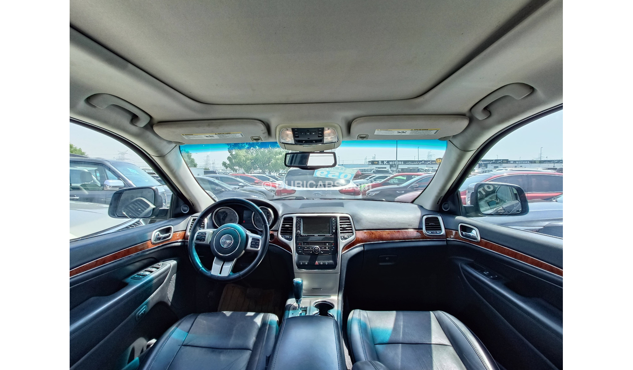 Jeep Grand Cherokee GRAND CHEROKEE / HEMI 5.7L / V8 (LOT #  4104)