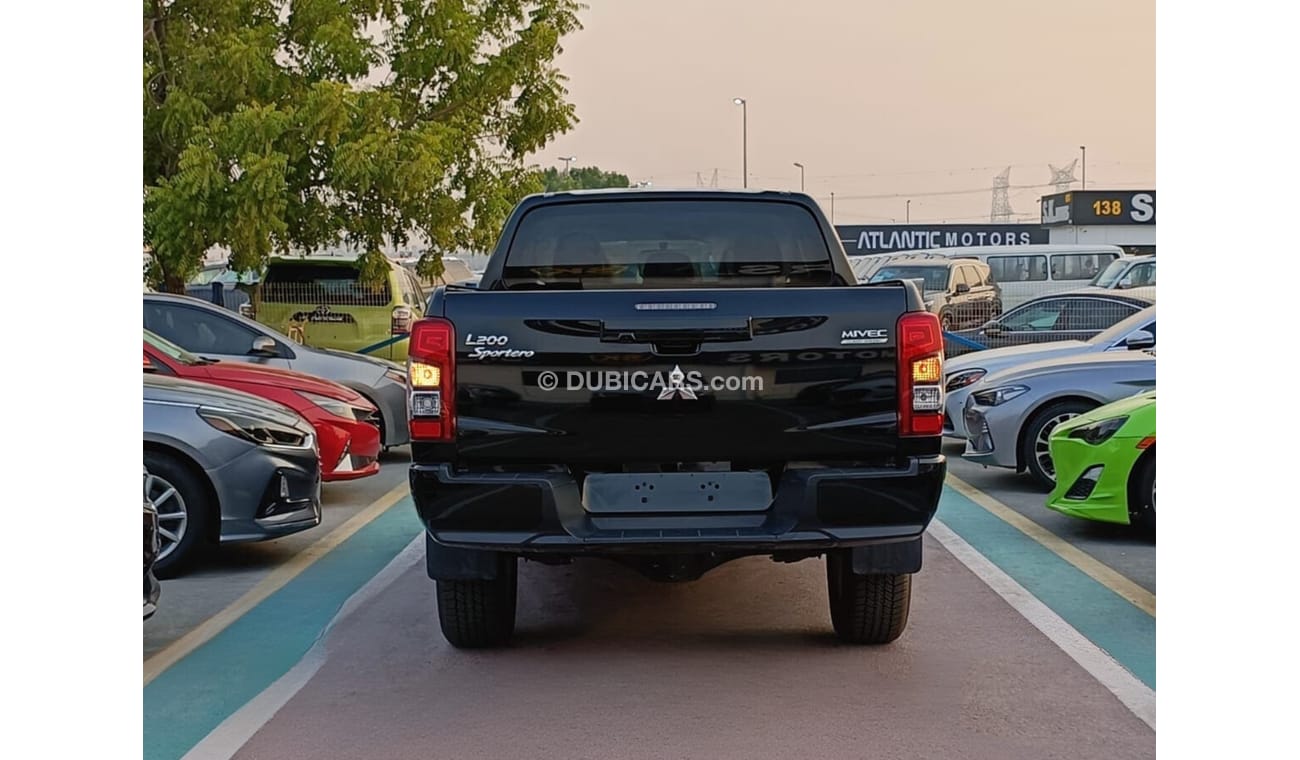 Mitsubishi L200 Sportero 2.4L Diesel Black Edition/ A/T / Push Start / Driver Power Leather Seat / BLACK EDITION