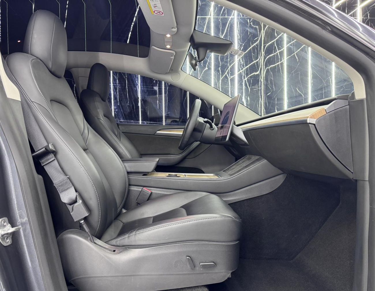 تسلا موديل Y Long Range (AWD)