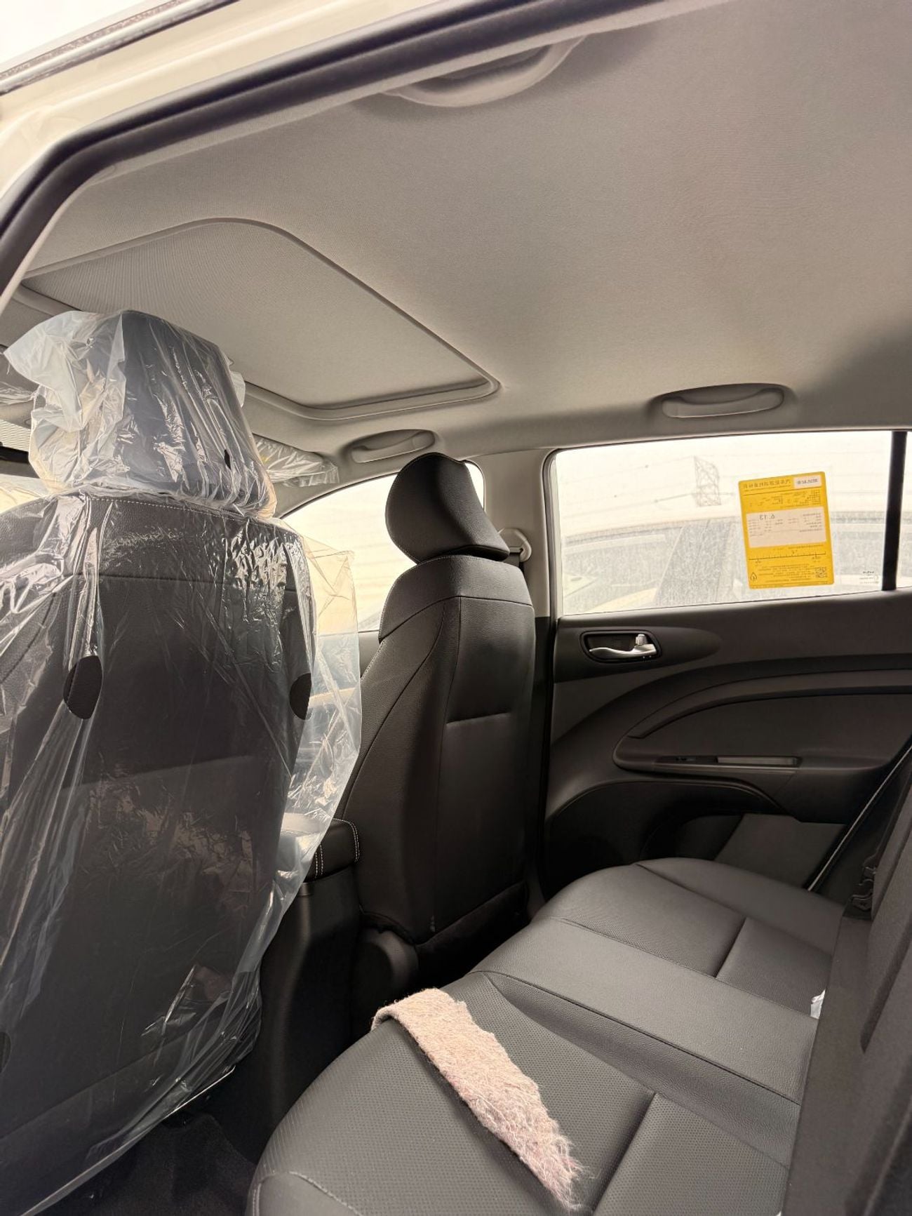 Kia KX1 1.4L CVT WITH SUNROOF