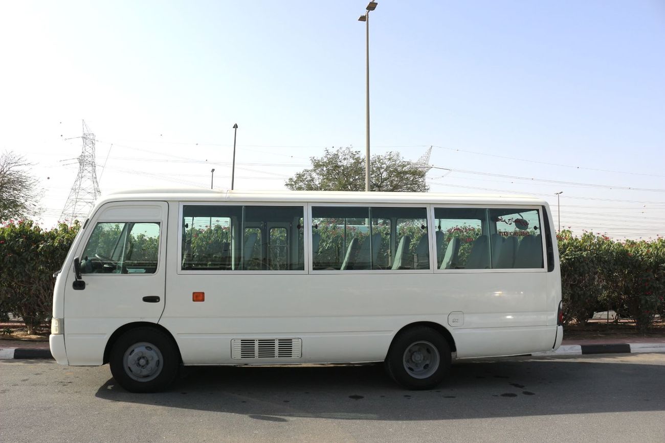 Toyota Coaster TOYOTA COASTER DIESEL 2011 GULF SPACE 20 PASSENGER