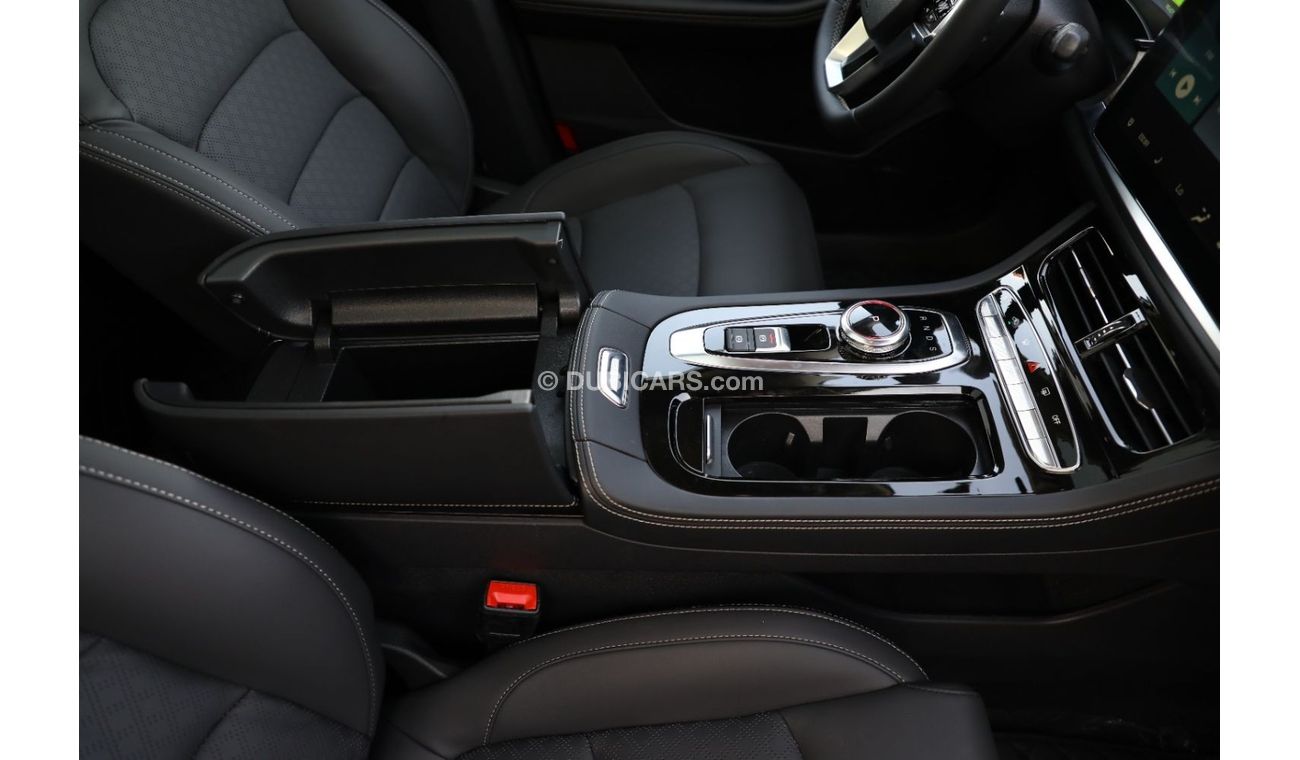 Skywell ET5 With service contract of 2 years/ 60,000KM - All Electric SKYWELL ET5