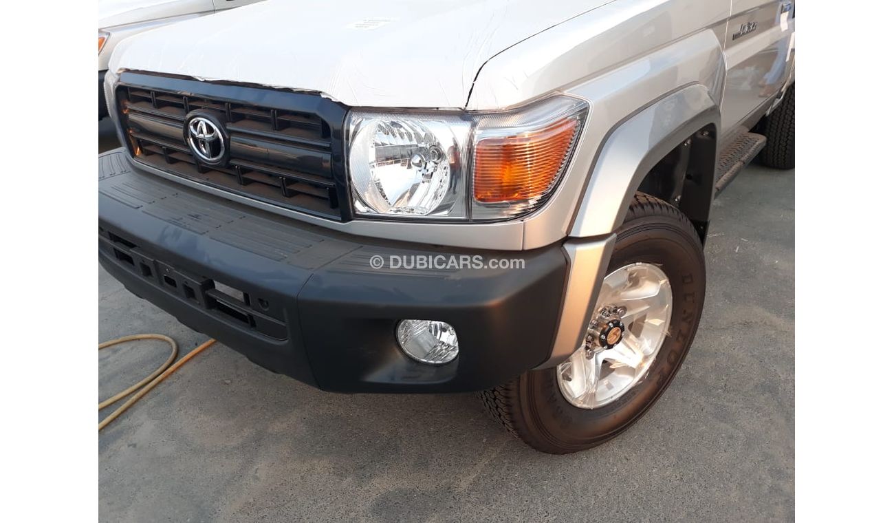 Toyota Land Cruiser Pick Up 4.2L DIESEL WITH GOOD OPTIONS