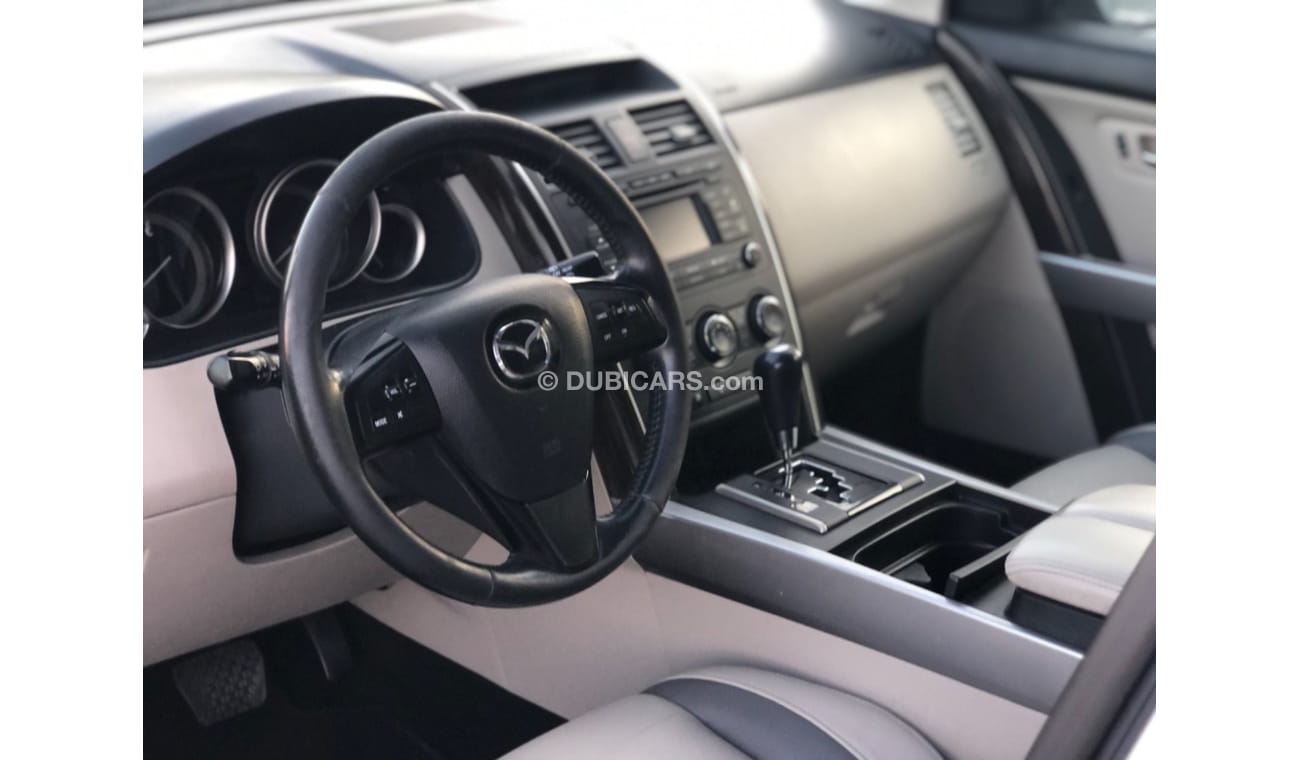 مازدا CX9 موديل 2011 خليجي حاله ممتازه من الداخل والخارج فل مواصفات كراسي جلد ومثبت سرعه وتحكم كهربي كامل ونظا