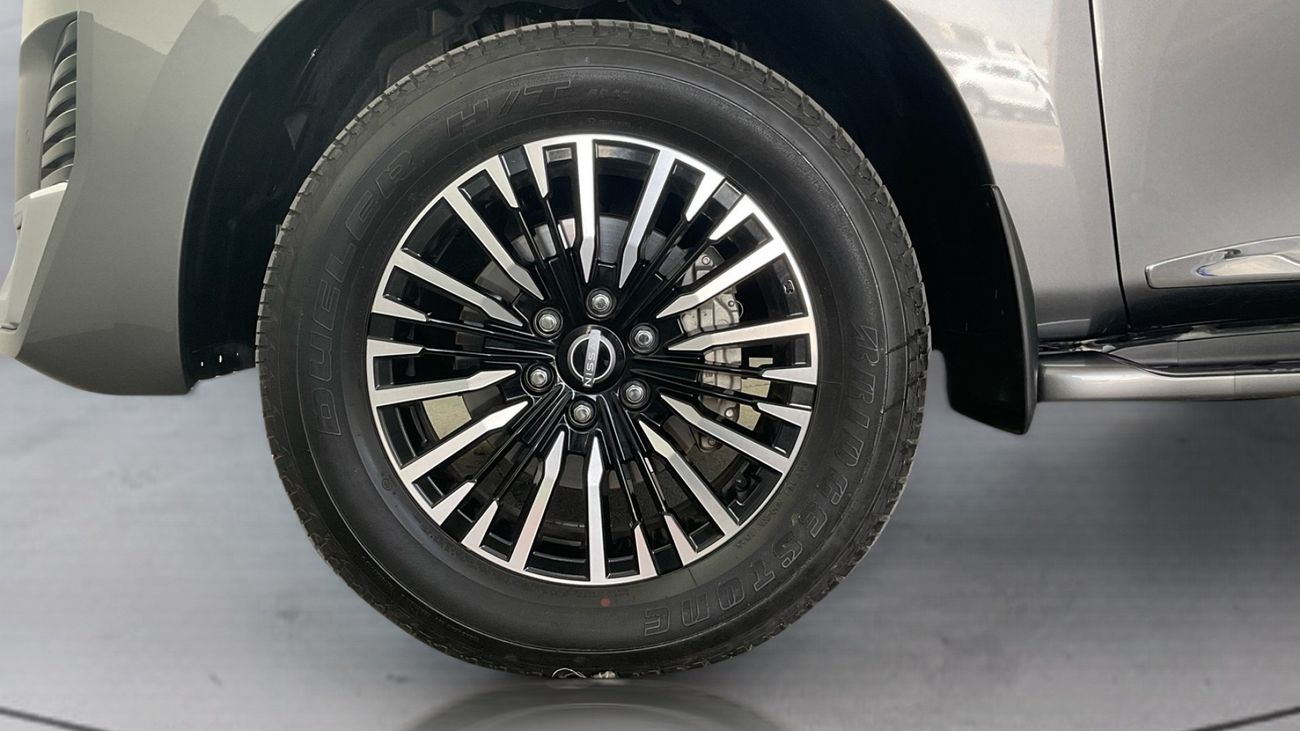 Nissan Patrol SE Platinum City 5.6L SE Platinum City | Guaranteed Warranty | 0 Down Payment