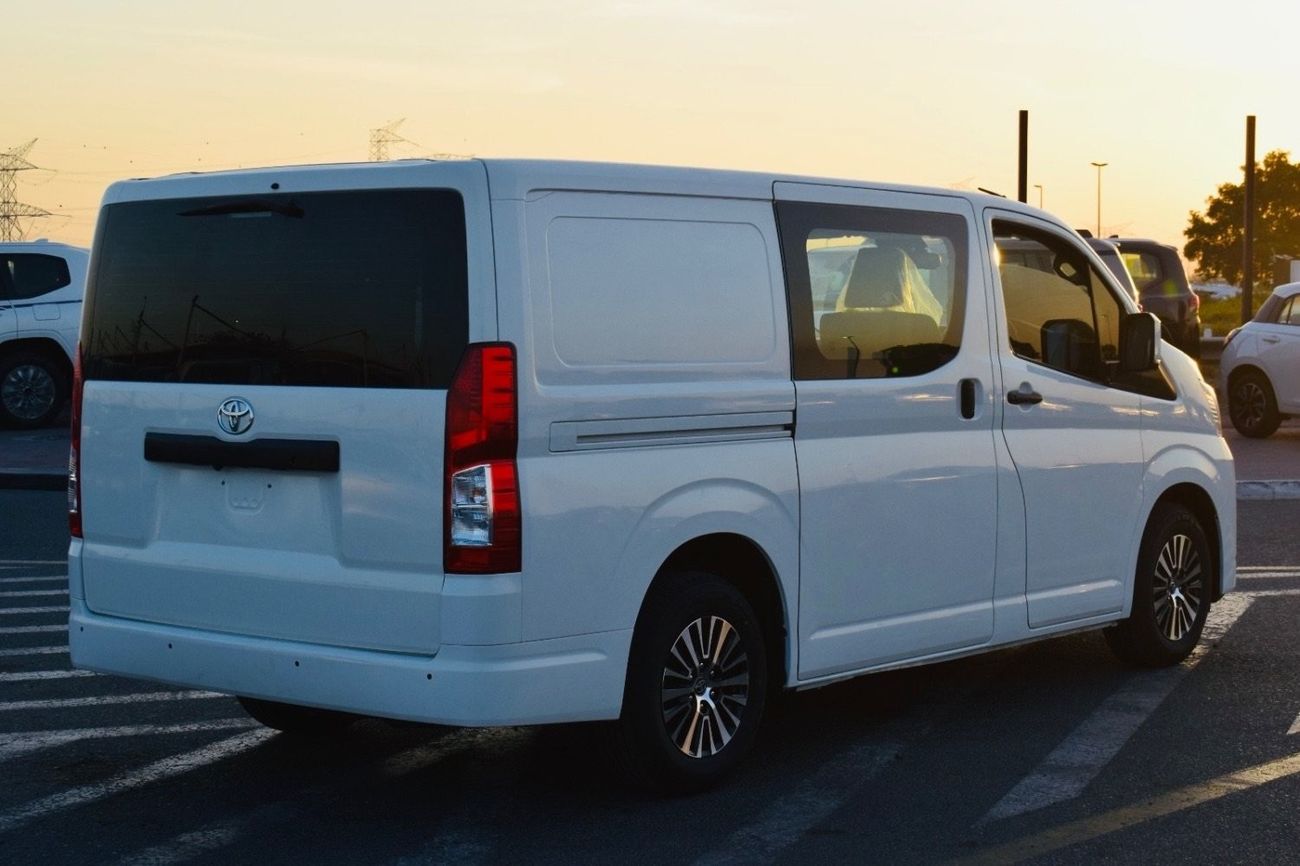 تويوتا هاياس Toyota hiace 2021 diesel 2.8 RHD