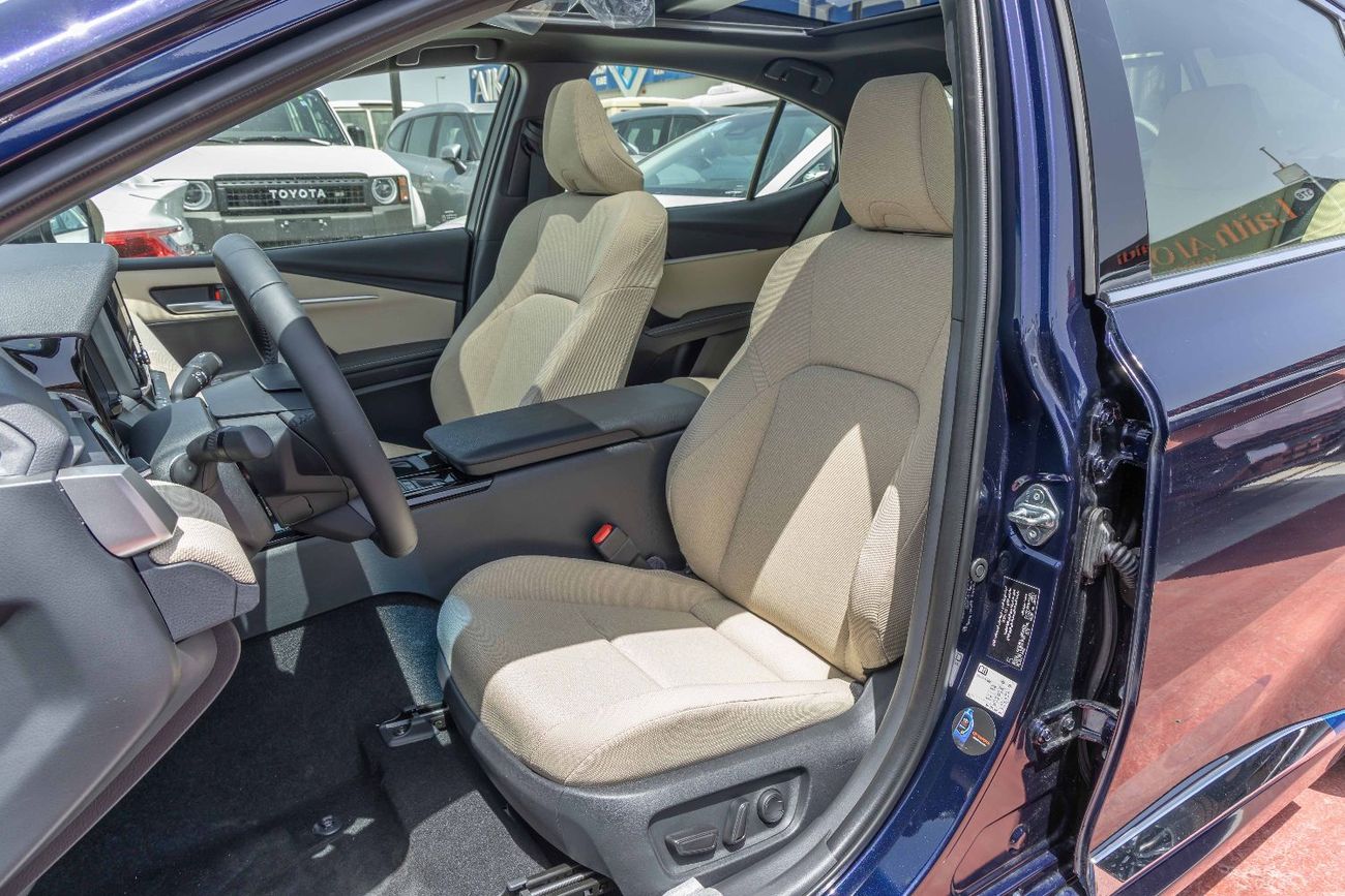 Toyota Camry Toyota Camry LE 2.5L Hybrid, Panorama - 2025 (Export)