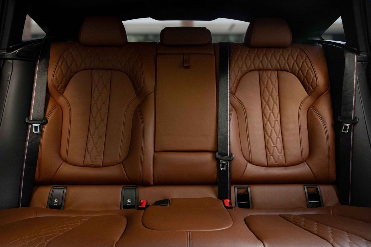 BMW X6 xDrive40i | 5,483 P.M  | 0% Downpayment | Agency Warranty!