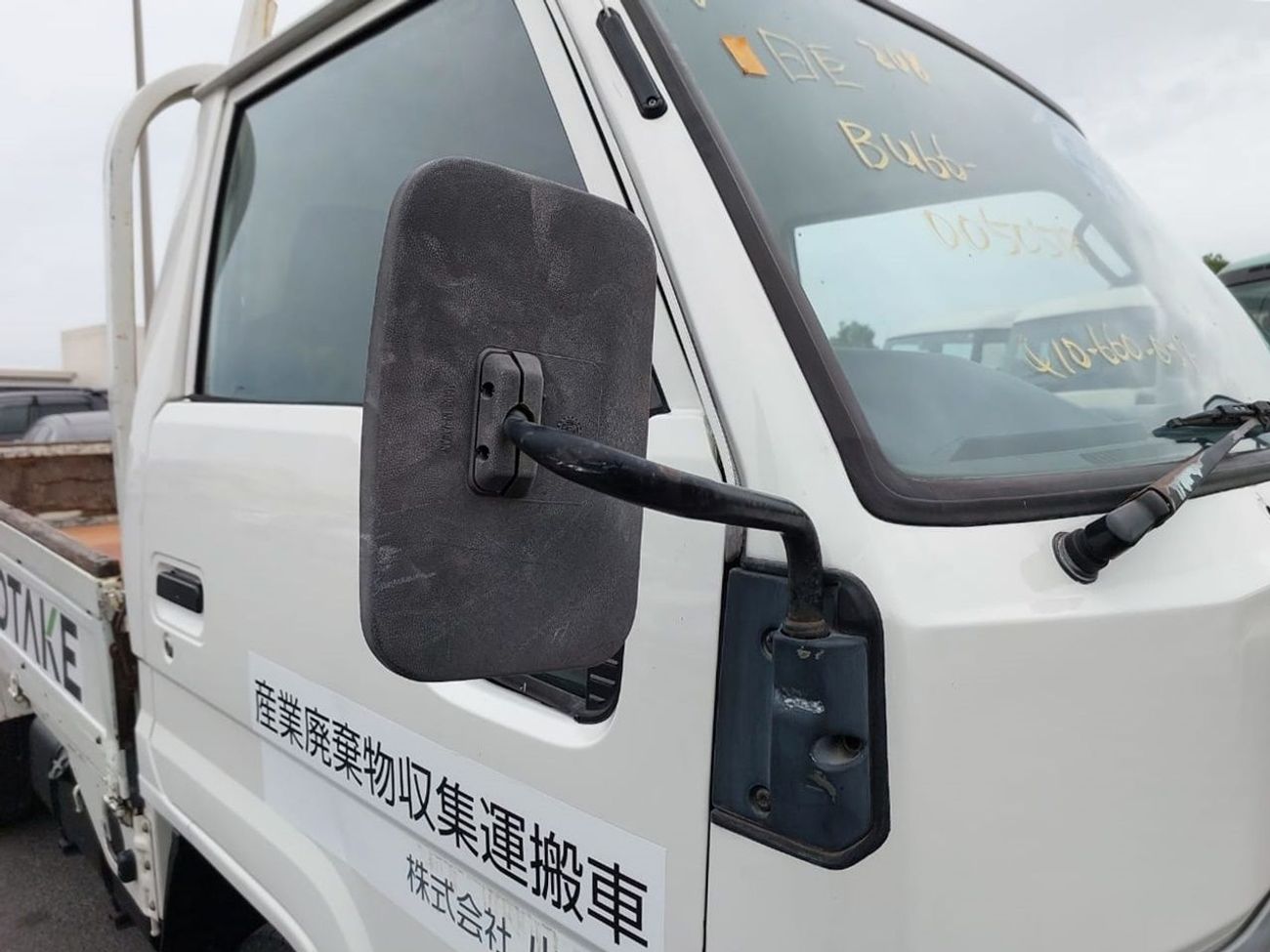 Toyota Toyoace TOYOTA TOYOACE TRUCK RHD 1994 MODEL 3.7 L DIESEL MANUAL(PM50518)