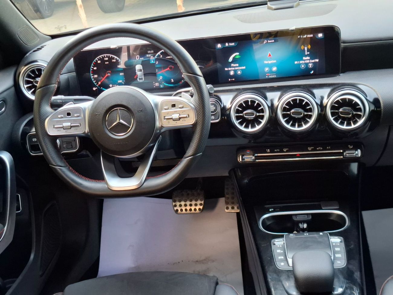 مرسيدس بنز A 250 مرسيدس بنز  A250 2022 فل