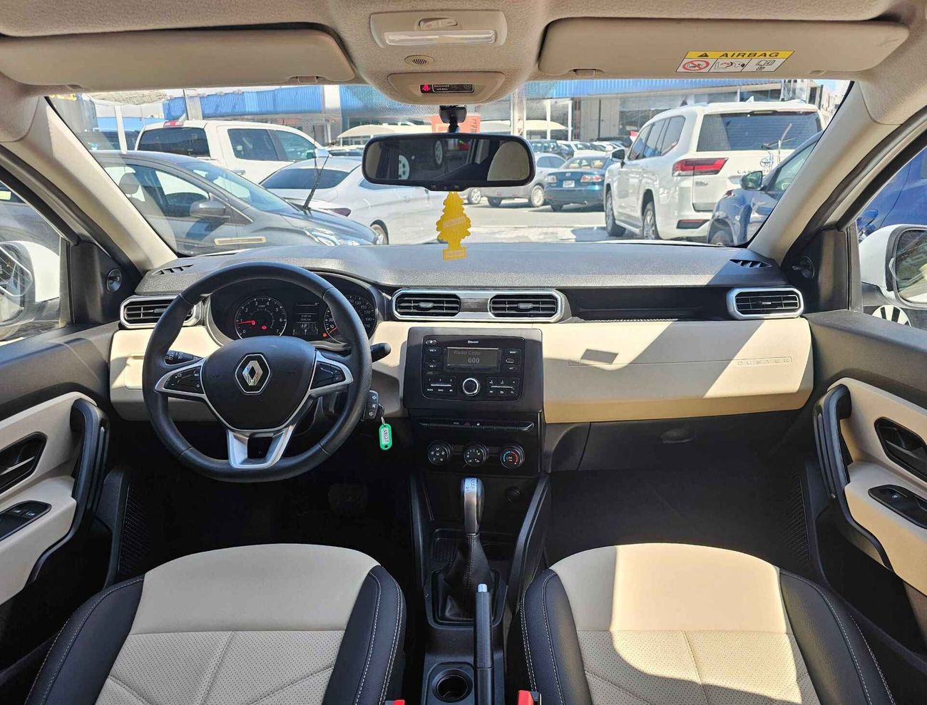 Renault Duster / LEATHER SEATS/ ALLOY RIMS/ SAME COLOR BODY/ LOW MILEAGE/ 475 MONTHLY/ LOT#38523