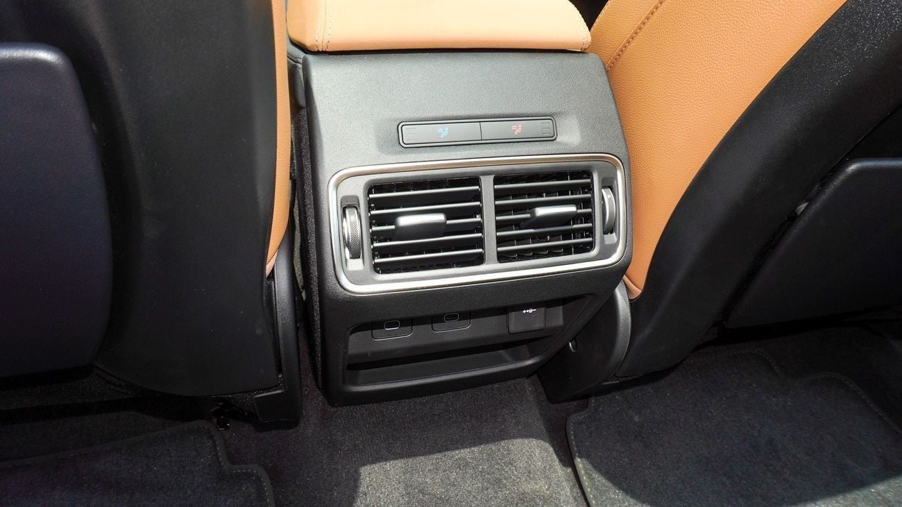 لاند روفر دسكفري سبورت SE P250 DYNAMIC 2025!! FIVE YEARS WARRANTY!! THREE YEARS SERVICE CONTRACT