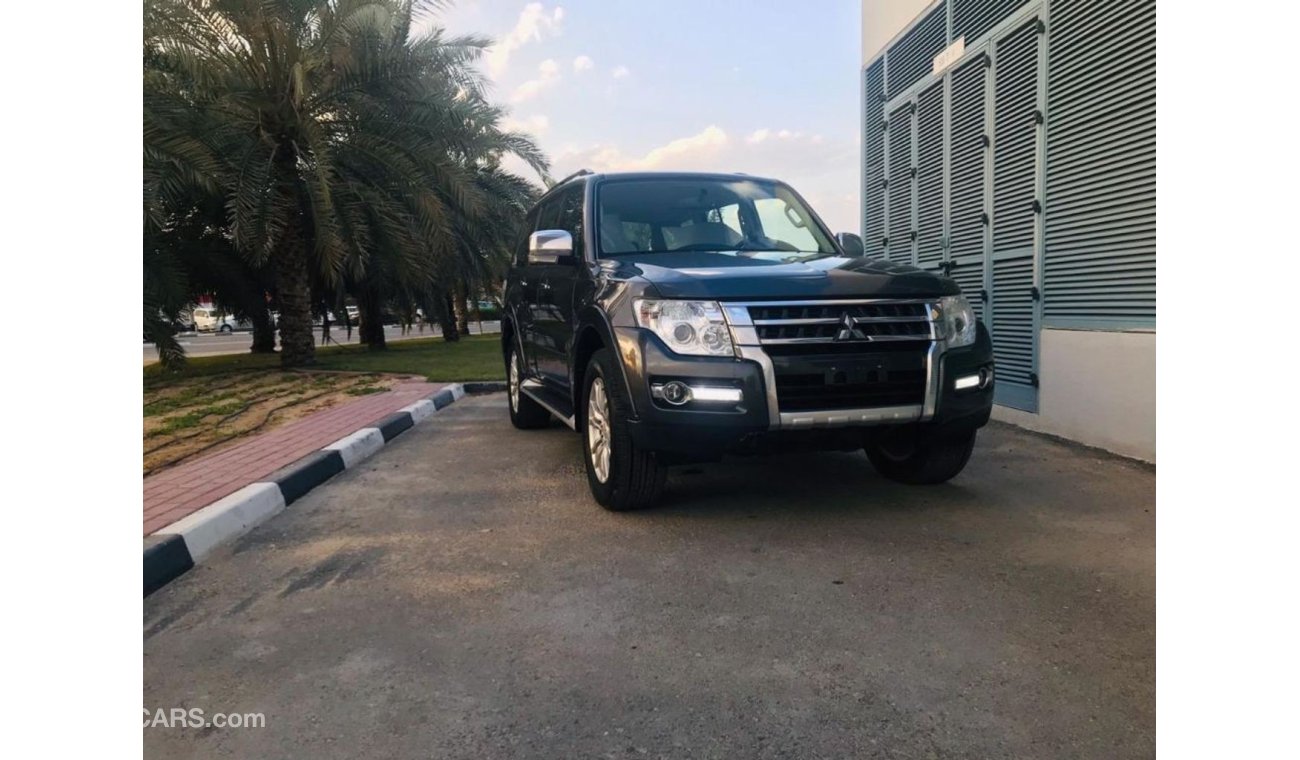 Mitsubishi Pajero MITSUBISHI PAJERO {3.8L}///// 2015 ///// GCC ///// WARRANTY//// ORIGINAL PAINT/////LOW MILEAGE!! ///