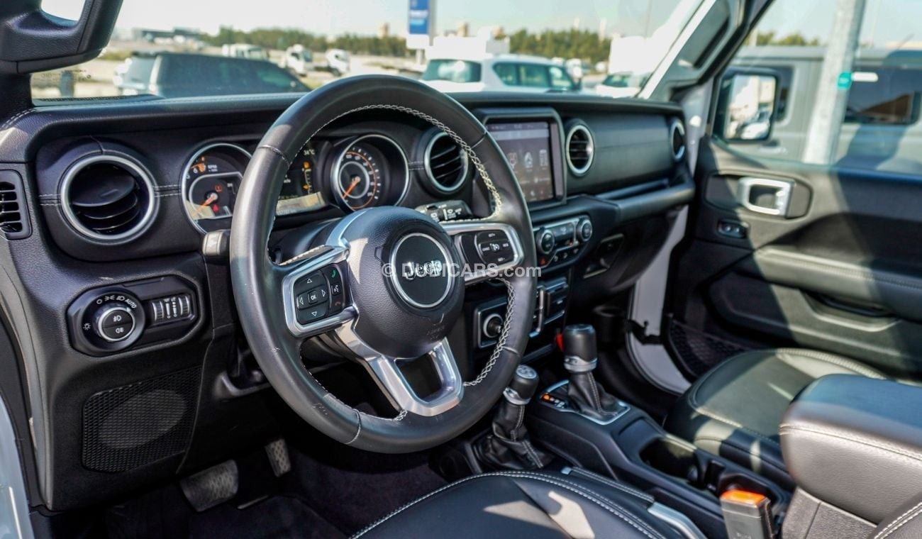 Jeep Wrangler Sahara