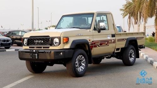 Toyota Land Cruiser Pick Up LC79 4.0L V6 Petrol Automatic | 180L Tank | Diff Lock