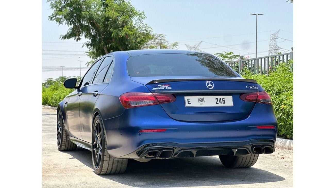 Mercedes-Benz E 63 AMG 4MATIC+ MERCEDES E63s MODEL 2021 KM 32000