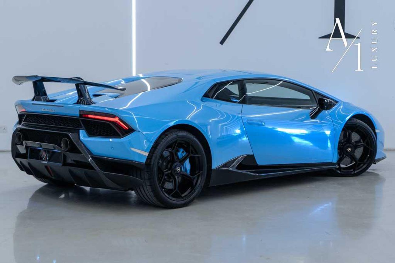 Lamborghini Huracan Performante 5.2L 2018 Lamborghini Huracan Performante, Warranty, Service History, Low Kms, GCC